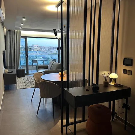 Seafront Luxury Apartment Gzira